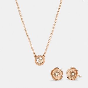 Coach Open Circle Necklace And Tea Rose Stud Earrings Set